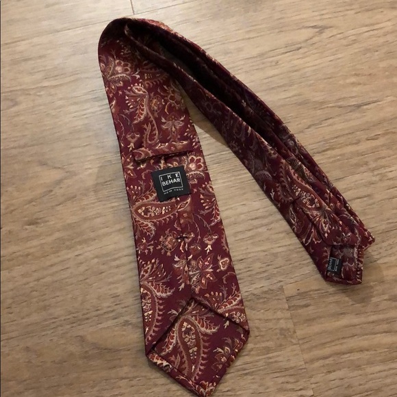 Retro ties - Picture 3 of 3